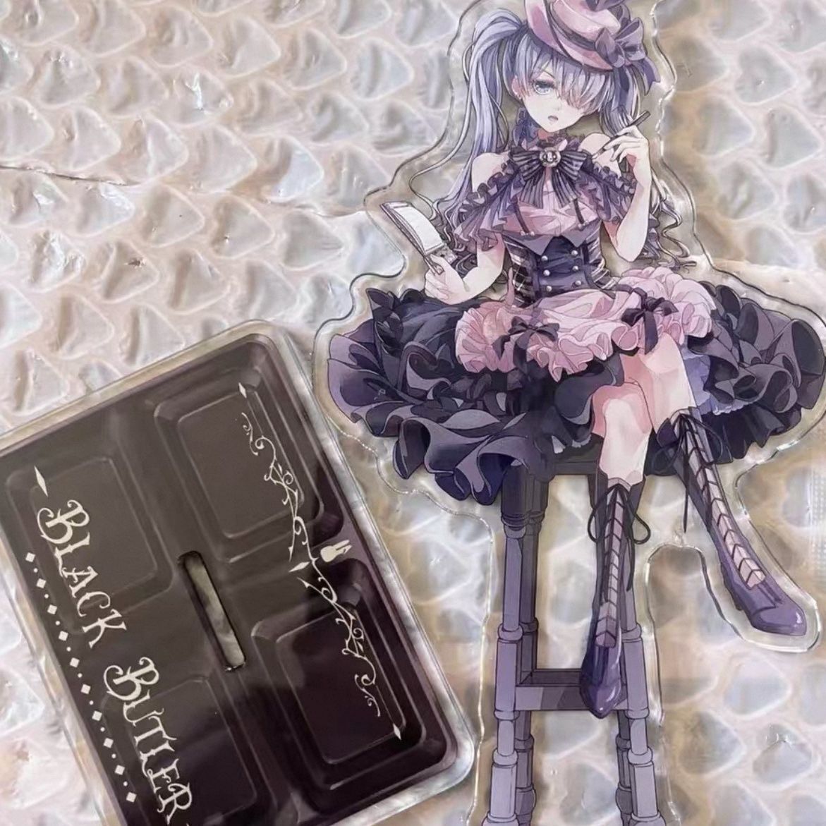 Anime Acrylic Stand Black Butl - Action Figure Stand incelemesi ve fiyatı